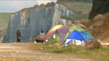 migrants-tentes.jpg