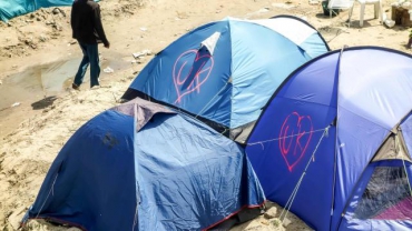 camp-de-migrants-de-steenvoorde.jpg