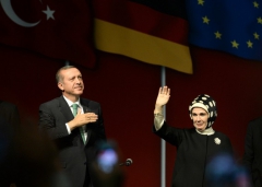 recep_tayyip_erdogan_and_his_wife.jpg
